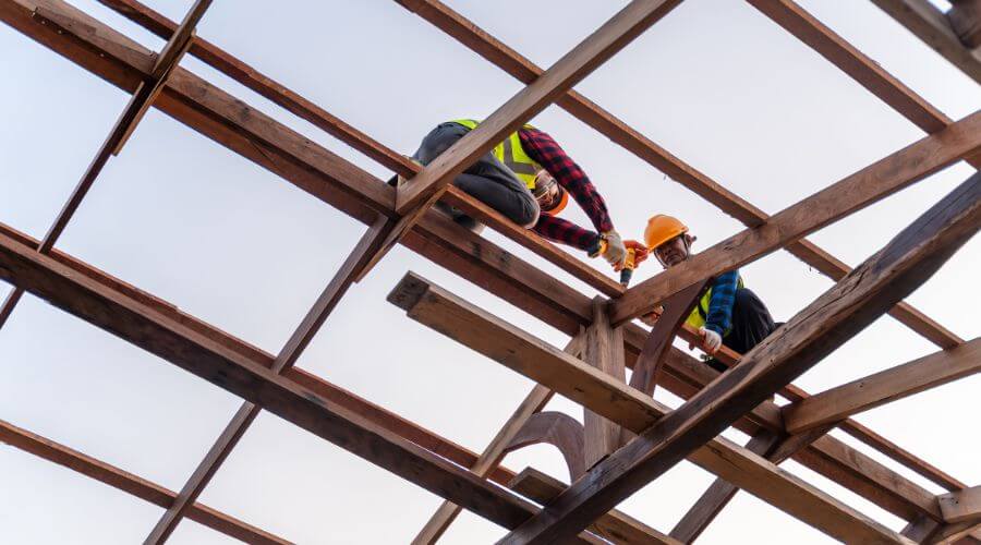 Professional residential roofers in Sawyer, MN